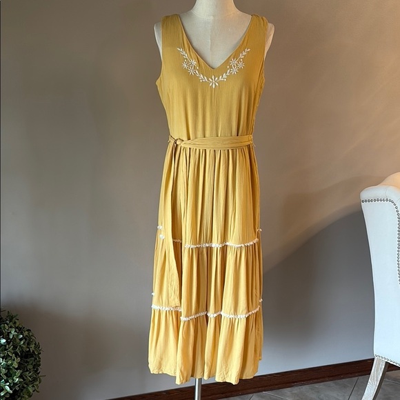 Joie Dresses & Skirts - Joie embroidered Tiered boho Midi Sundress side zipper belted yellow size 6